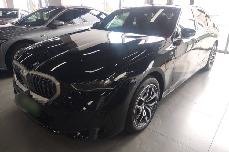 Used BMW i5 2025 eDrive 35L M Sport Package Guazi used car, China used car export, Used car for sale, Used cars, Cheapest cars for sale