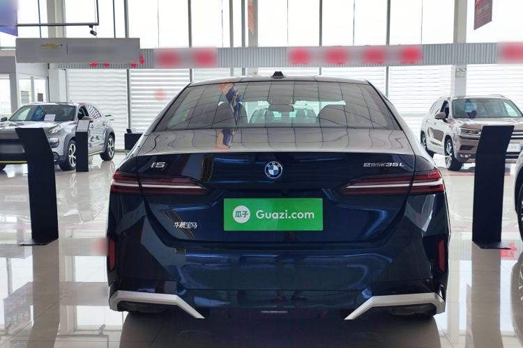 Used BMW i5 2025 eDrive 35L M Sport Package Rear