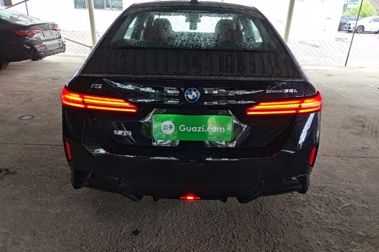 Used BMW i5 2025 eDrive 35L M Sport Package Rear