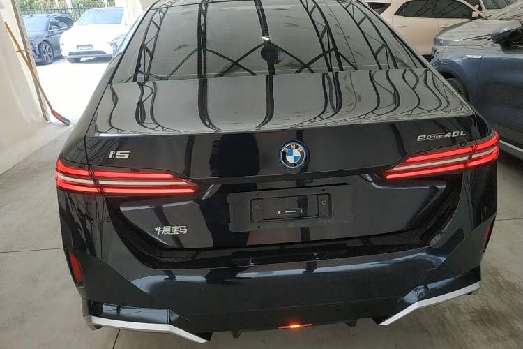 Used BMW i5 2025 eDrive 40L M Sport Package Rear