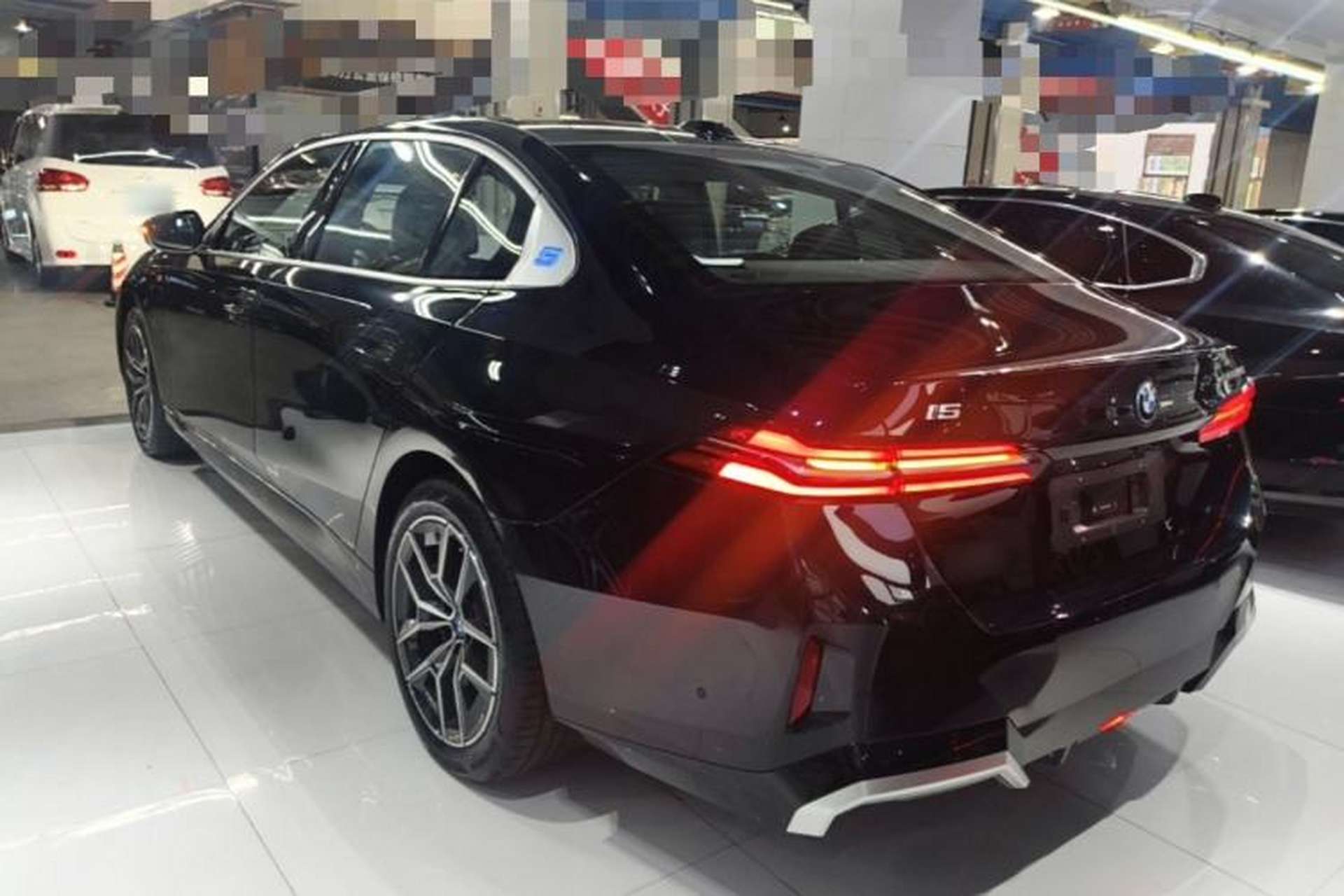 Used BMW i5 2025 eDrive 40L M Sport Package Rear Left 45 Deg