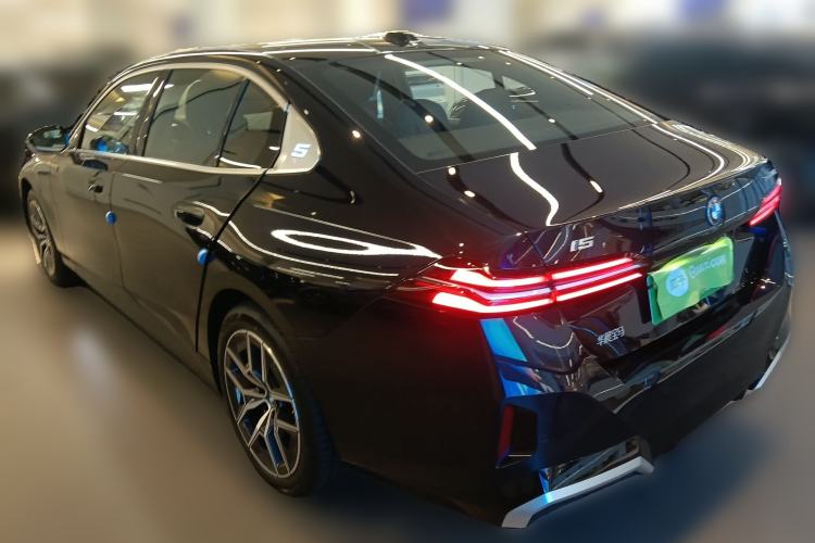 Used BMW i5 2025 eDrive 40L M Sport Package Rear Left 45 Deg