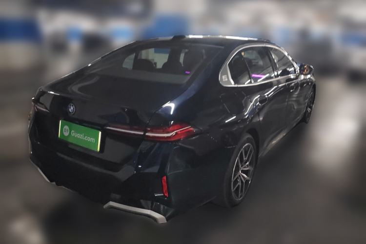 Used BMW i5 2025 eDrive 35L M Sport Package Rear Right 45 Deg