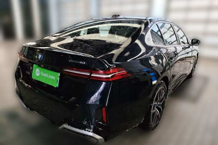 Used BMW i5 2025 eDrive 40L M Sport Package Rear Right 45 Deg