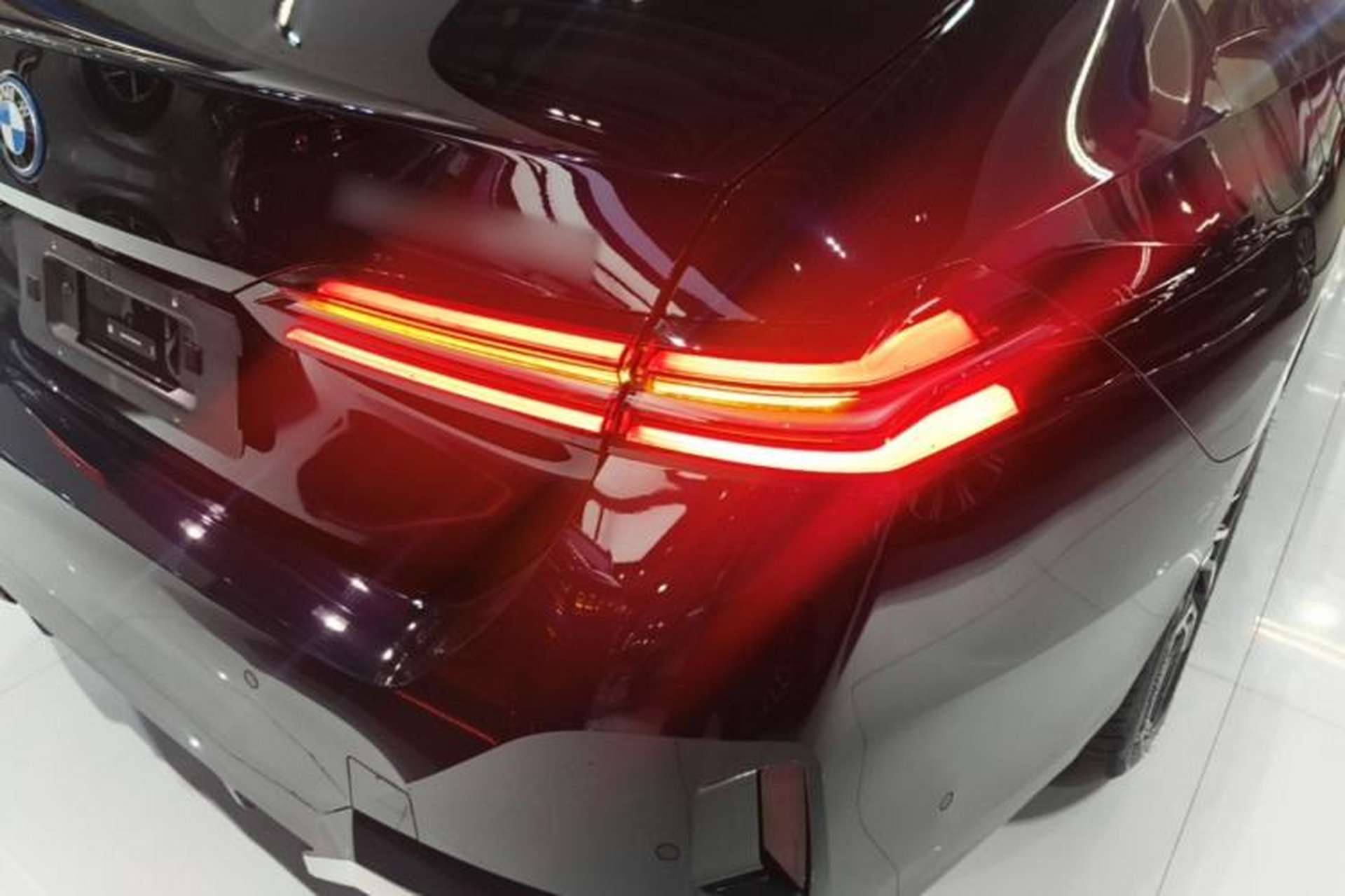 Used BMW i5 2025 eDrive 40L M Sport Package Right Rear Taillight