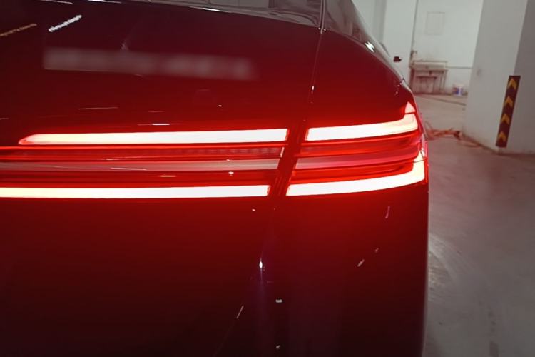 Used BMW i5 2025 eDrive 40L M Sport Package Right Rear Taillight