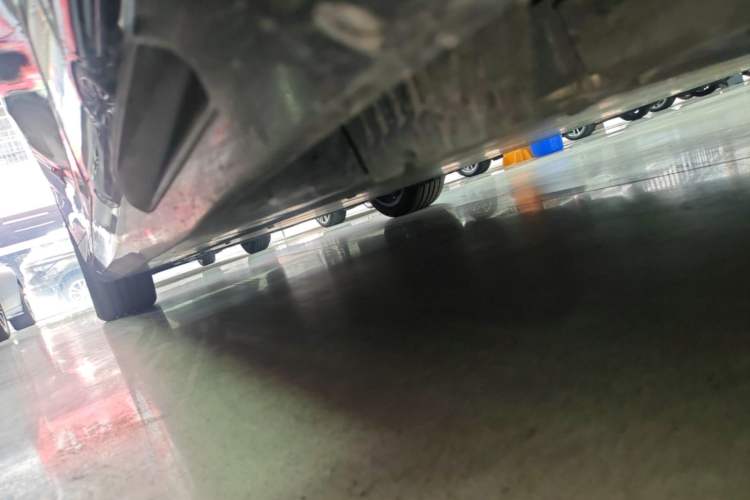 Used BMW i5 2025 eDrive 40L M Sport Package Right Side Sill