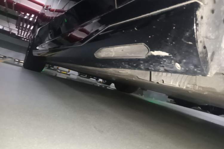 Used BMW i5 2025 eDrive 40L M Sport Package Right Side Sill