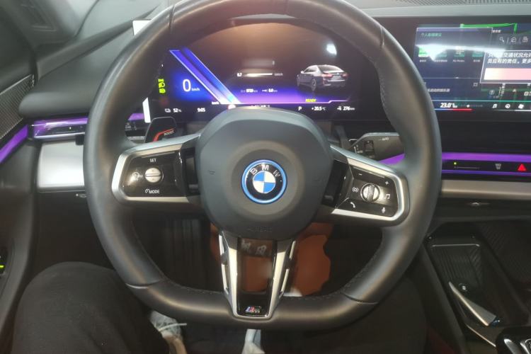 Used BMW i5 2025 eDrive 40L M Sport Package Steering Wheel