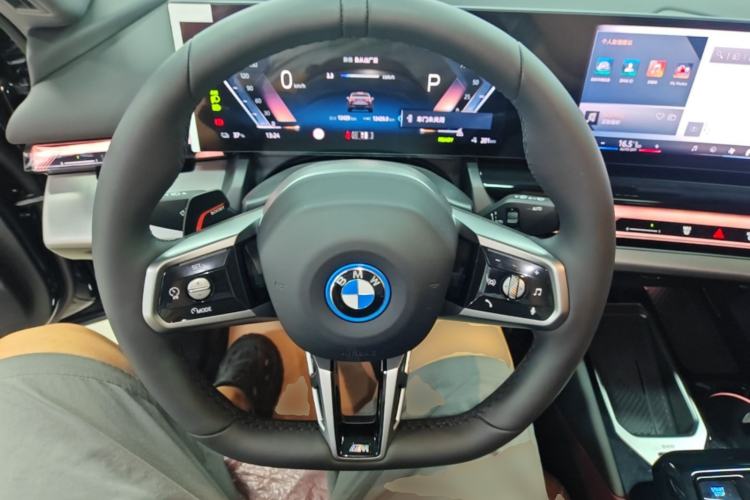 Used BMW i5 2025 eDrive 40L M Sport Package Steering Wheel