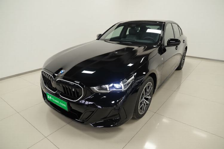 Used BMW i5 2025 eDrive 40L M Sport Package Guazi used car, China used car export, Used car for sale, Used cars, Cheapest cars for sale