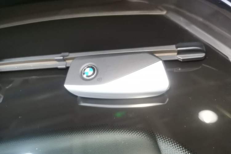 Used BMW i5 2025 eDrive 40L M Sport Package Vehicle Key