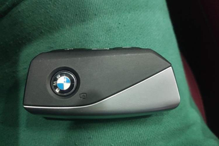 Used BMW i5 2025 eDrive 35L M Sport Package Vehicle Key