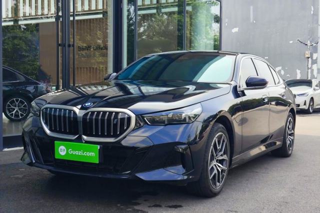 Used BMW i5 2025 eDrive 35L M Sport Package