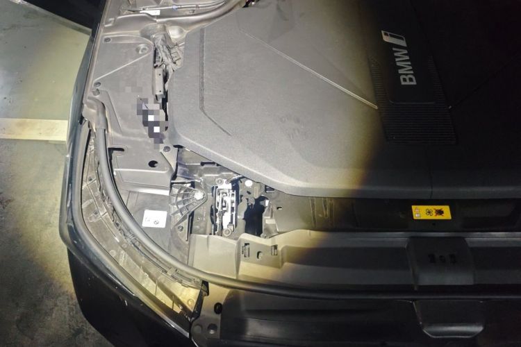 Used BMW i5 2025 eDrive 40L M Sport Package Engine Bay Right
