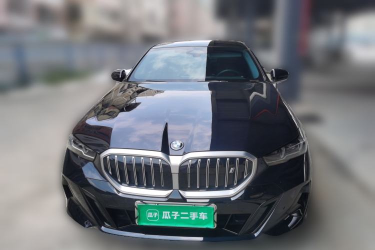 Used BMW i5 2025 eDrive 35L Luxury Package Front
