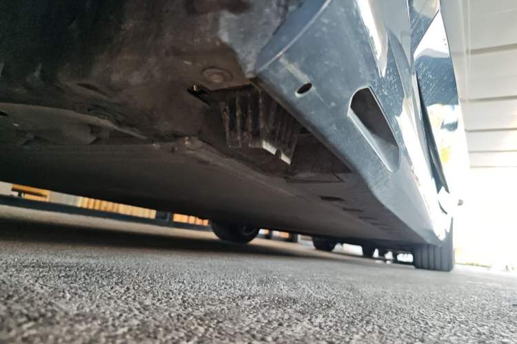 Used BMW i5 2025 eDrive 40L Luxury Package Left Side Sill
