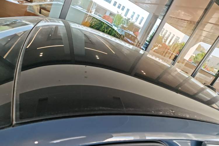 Used BMW i5 2025 eDrive 40L Luxury Package Roof