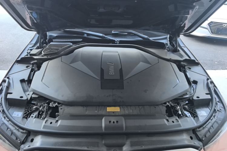 Used BMW i5 2025 eDrive 40L M Sport Package Engine Bay