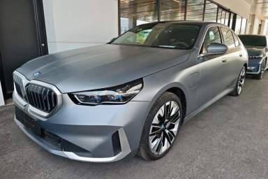 Used BMW i5 2025 xDrive 50L Luxury Package