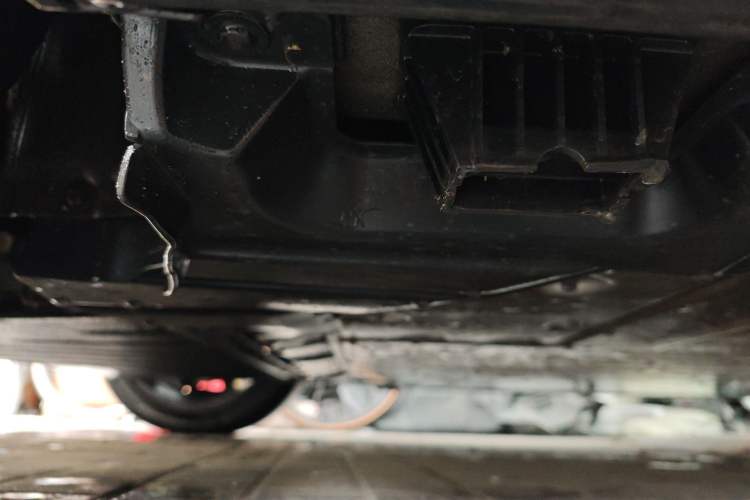 Used BMW i5 2025 eDrive 40L M Sport Package Chassis Rear Right