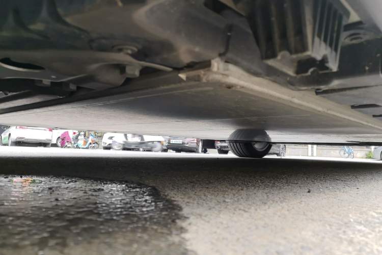 Used BMW i5 2025 eDrive 40L M Sport Package Chassis Front Left