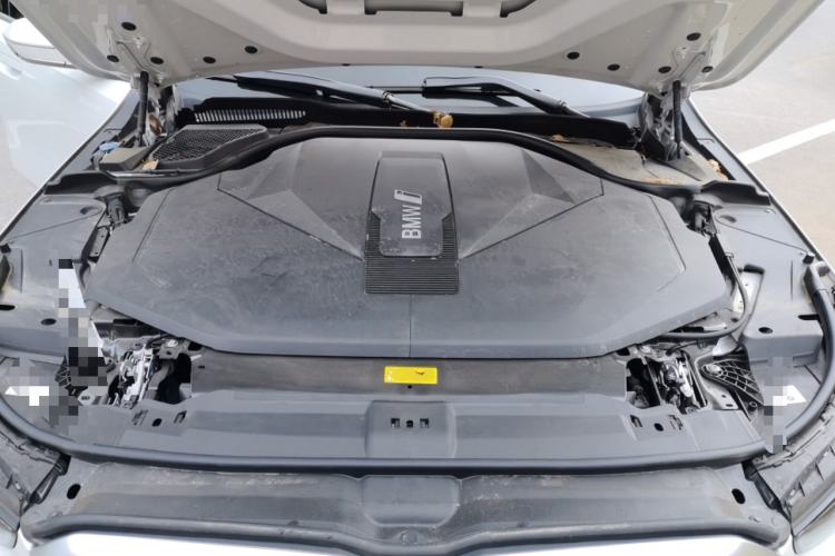 Used BMW i5 2025 eDrive 40L M Sport Package Engine Bay