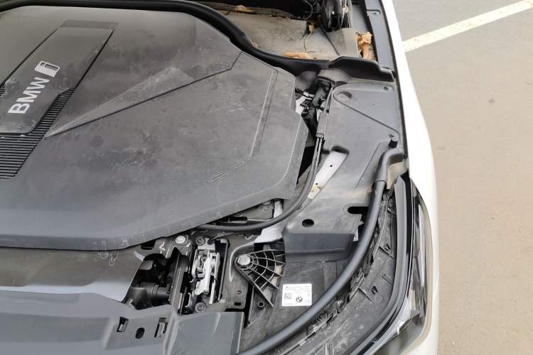 Used BMW i5 2025 eDrive 40L M Sport Package Engine Bay Left