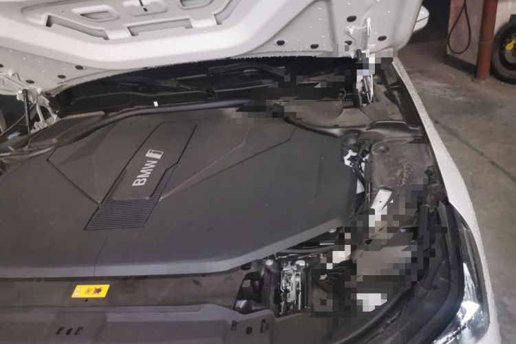Used BMW i5 2025 eDrive 40L M Sport Package Engine Bay Left