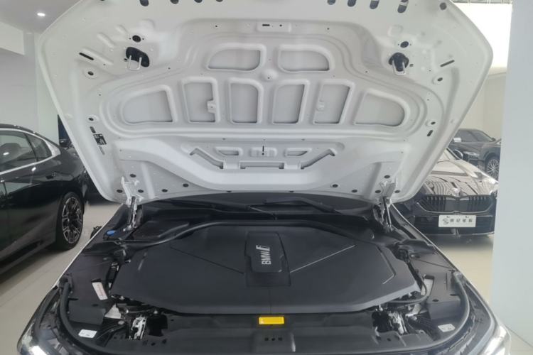 Used BMW i5 2025 eDrive 40L M Sport Package Engine Bay
