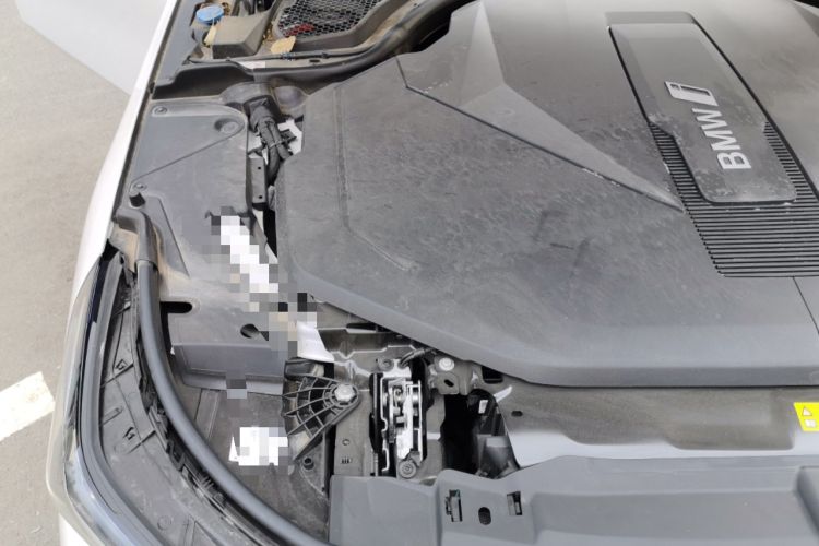 Used BMW i5 2025 eDrive 40L M Sport Package Engine Bay Right