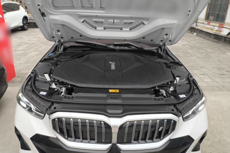 Used BMW i5 2025 eDrive 35L M Sport Package Engine Bay