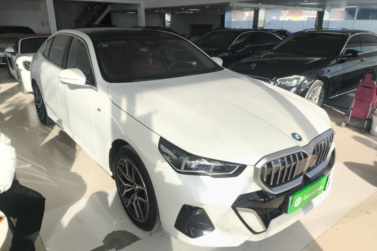 Used BMW i5 2025 eDrive 35L M Sport Package Exterior 2