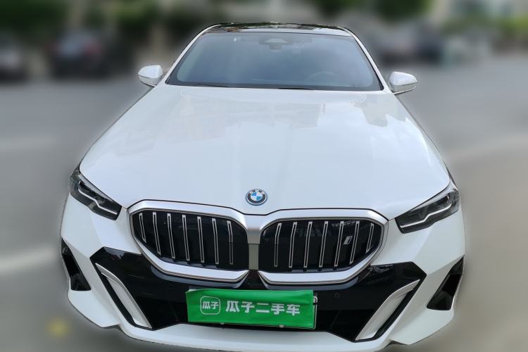 Used BMW i5 2025 eDrive 40L M Sport Package Front