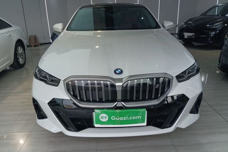 Used BMW i5 2025 eDrive 35L M Sport Package Front