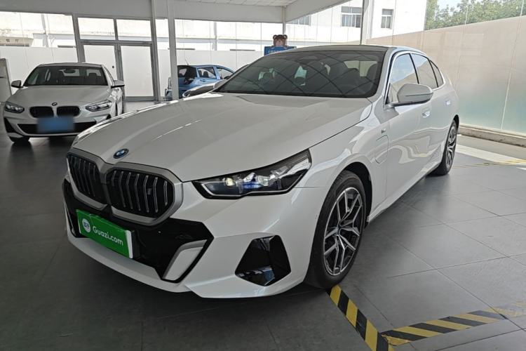 BMW i5 2025 eDrive 40L M Sport Package