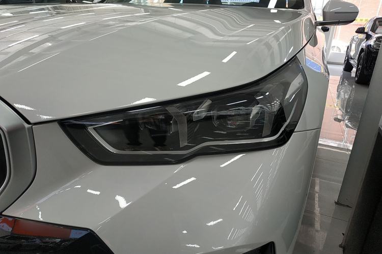 Used BMW i5 2025 eDrive 40L M Sport Package Left Front Headlight