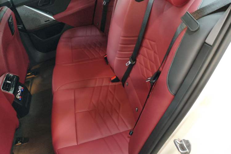Used BMW i5 2025 eDrive 40L M Sport Package Left Rear Seat
