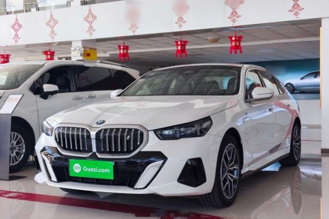 Used BMW i5 2025 eDrive 35L M Sport Package