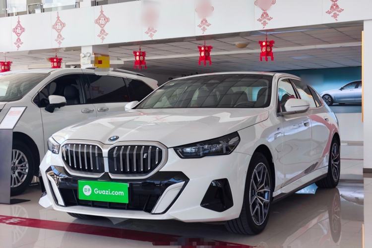 Used BMW i5 2025 eDrive 35L M Sport Package Guazi used car, China used car export, Used car for sale, Used  cars, Cheapest cars for sale