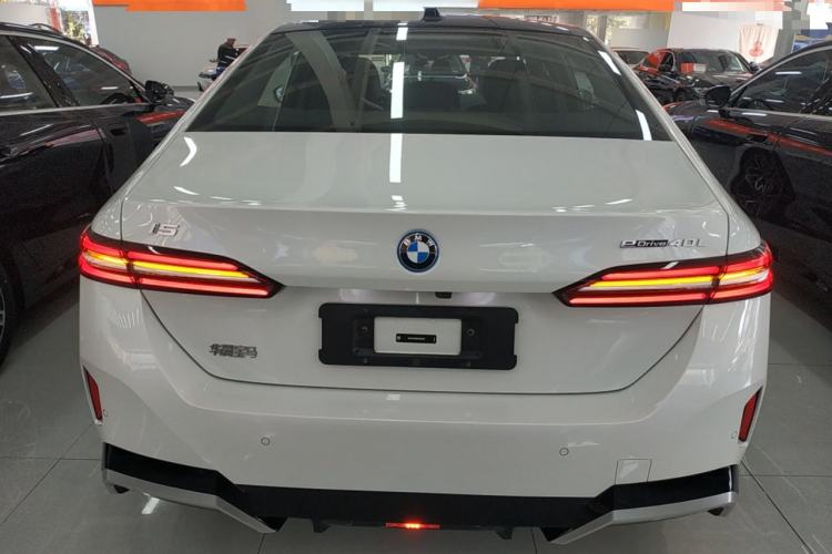 Used BMW i5 2025 eDrive 40L M Sport Package Rear