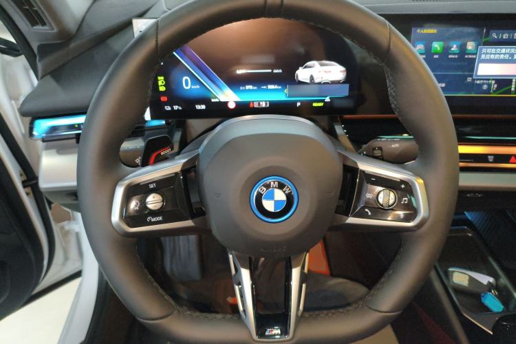 Used BMW i5 2025 eDrive 40L M Sport Package Steering Wheel