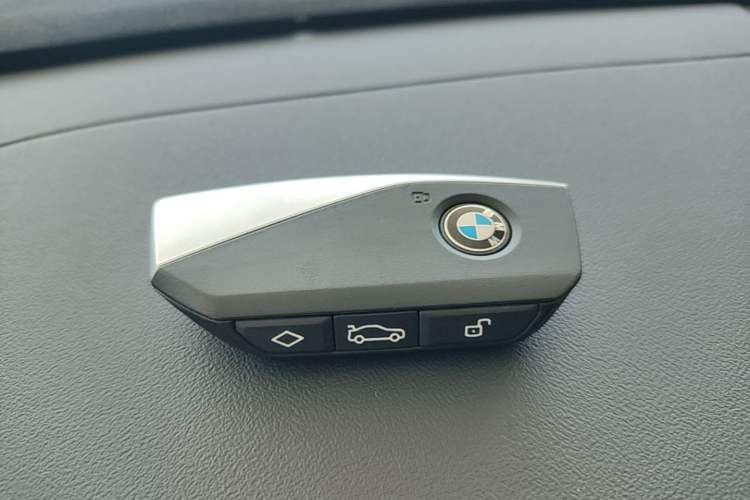 Used BMW i5 2025 eDrive 35L M Sport Package Vehicle Key