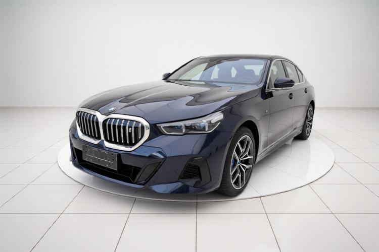 Używany BMW i5 2026 eDrive 40L M Sport Package Guazi used car, China used car export, Used car for sale, Used cars, Cheapest cars for sale