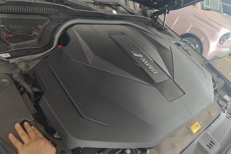 Used BMW i5 2026 Model, Facelifted eDrive 35L M Sport Package Engine Bay Right