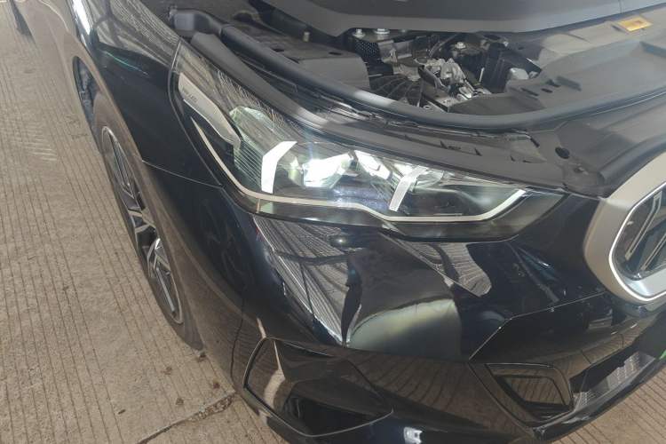 Used BMW i5 2026 Model, Facelifted eDrive 35L M Sport Package Right Front Headlight