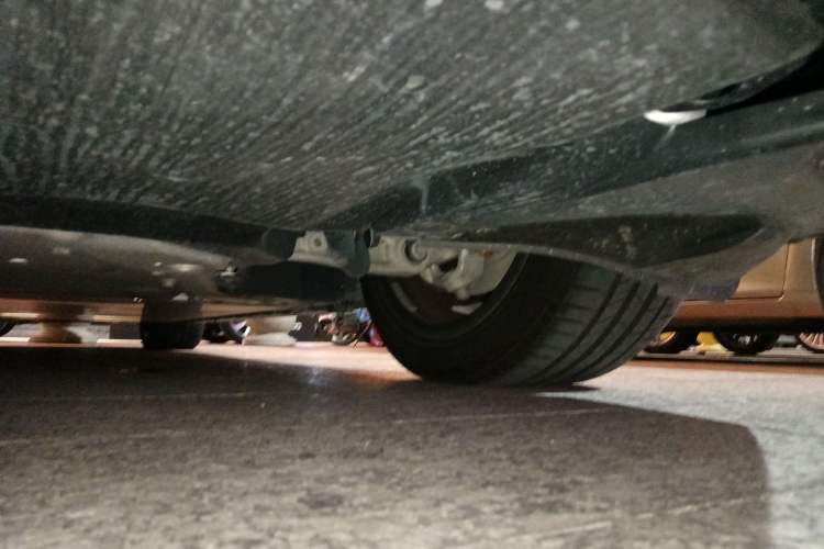 Used BMW i7 2023 eDrive50L Leading M Sport Package Chassis Front Left