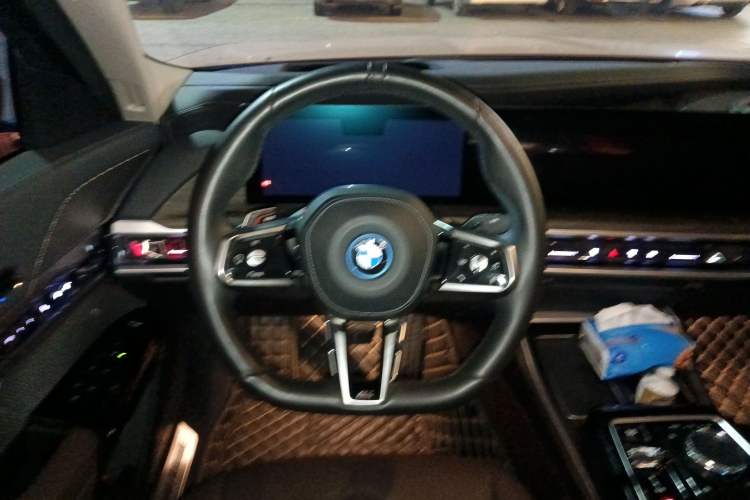 Used BMW i7 2023 eDrive50L Leading M Sport Package Steering Wheel