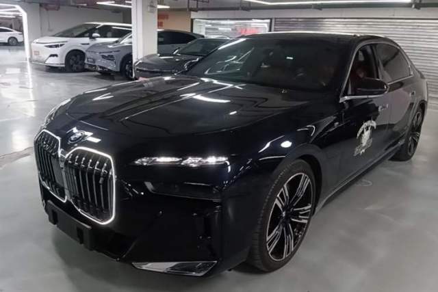 Used BMW i7 2023 eDrive50L Prestige M Sport Package