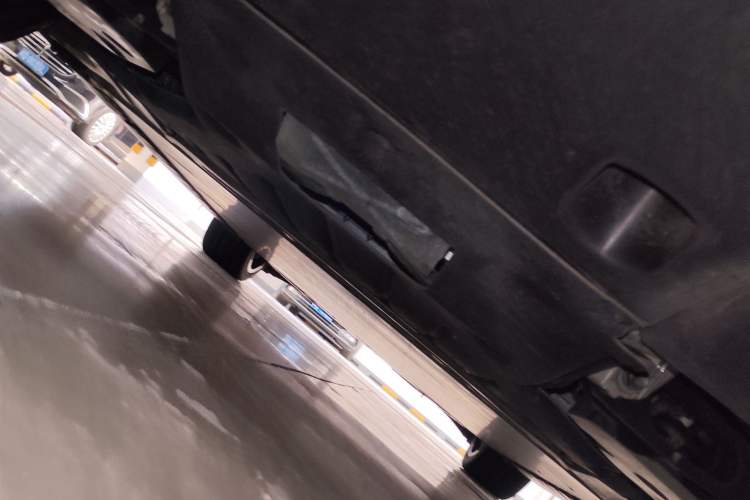 Used BMW i7 2023 xDrive60L Luxury Package Chassis Rear
